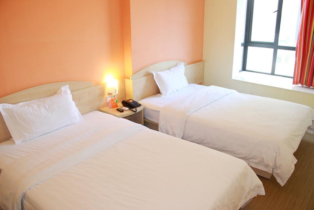 7Days Inn Hengyang West Jiefang Road University Of South China Buitenkant foto